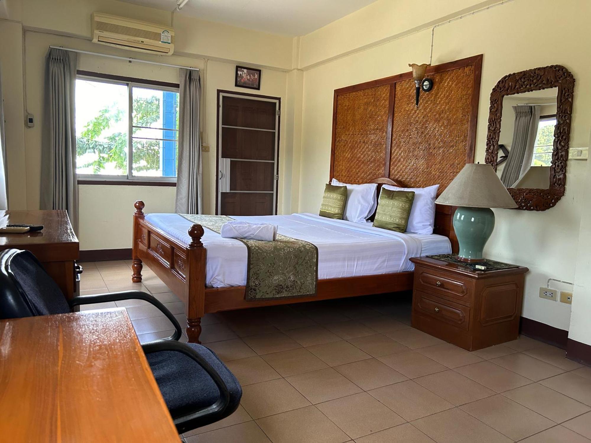 Saithong House Hostel Chiang Mai Luaran gambar